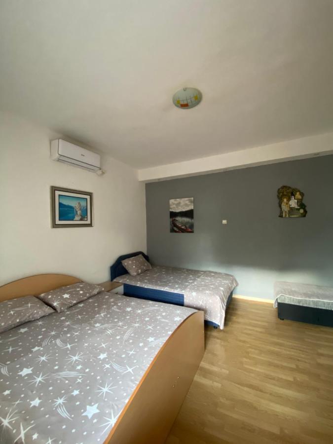 Apartments Vido Kotor Buitenkant foto